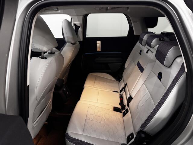 Mini COUNTRYMAN Mini 1.5 C Classic Trim + Package M Pano, Camera, Half leder, Navi, Head-up display, Elektrische achterklep, Winterpakket, Cruise control adaptief, 2 jaar garantie