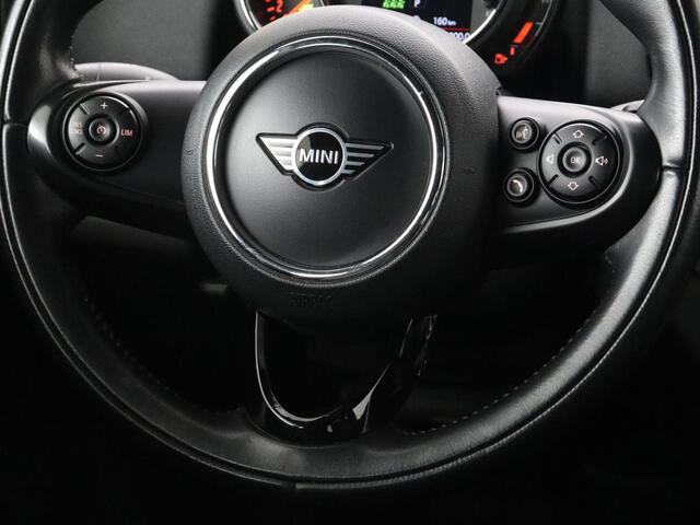 Mini COUNTRYMAN 1.5 One Business Edition | Leder | Stoelverwarming | Carplay | Navigatie | Full LED | Keyless | Parkeerhulp | Climate control | Cruise control