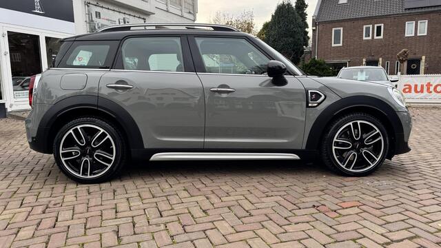 Mini COUNTRYMAN Mini 2.0 Cooper S ALL4 Chili | JCW pakket |