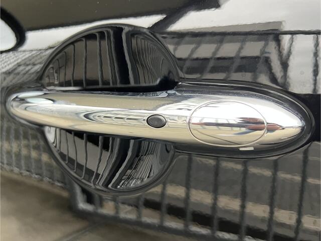 Mini COUNTRYMAN Mini 1.5 Cooper Business Edition | LEDER | CARPLAY | CRUISE CONTROL | CLIMATE CONTROL | STOELVERWARMING | LMV 18'' | KEYLESS | LED | BLUETOOTH | ALL-SEASON BANDEN