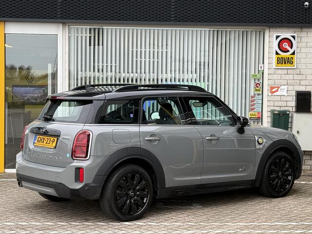 Mini COUNTRYMAN Mini 2.0 Cooper S E ALL4 Chili | 100% Dlr onderhouden | Glazen schuif-kantel dak | Stoelverwarming | DAB | Climate Control | Key-less | Navigatie | Elektrische achterklep |