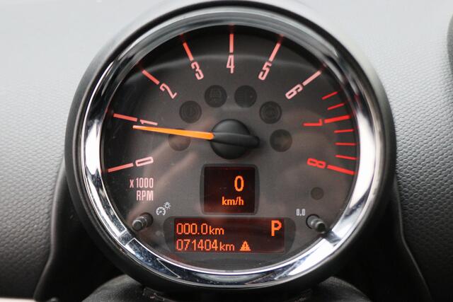 Mini COUNTRYMAN Mini 1.6 Cooper Pepper Automaat JCW Package, Xenon, Navigatie, Climate, PDC, 18"