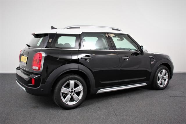 Mini COUNTRYMAN Mini 1.5 Automaat Cooper Chili | Navigatie | Climate control | Cruise control | Lichtmetalen velgen | Parkeer Sensoren