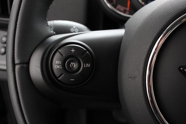 Mini COUNTRYMAN Mini 1.5 Automaat Cooper Chili | Navigatie | Climate control | Cruise control | Lichtmetalen velgen | Parkeer Sensoren