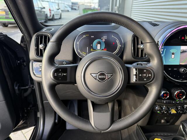 Mini COUNTRYMAN 2.0 Cooper SE ALL4 Northwood Pano/Camera/Apple