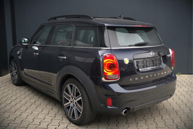 Mini COUNTRYMAN Mini 2.0 Cooper S E ALL4 Yours | Panoramadak | Harman Kardon | Head-Up Display | Keyless | Adaptive Cruise Control | Stoelverwarming | Ambiance Verlichting | Camera | Apple Carplay | Navigatie |