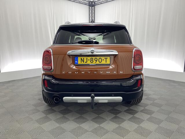 Mini COUNTRYMAN Mini 1.5 Cooper Chili | Apple Carplay | Pano-Dak | Navi | Trekhaak | LED |