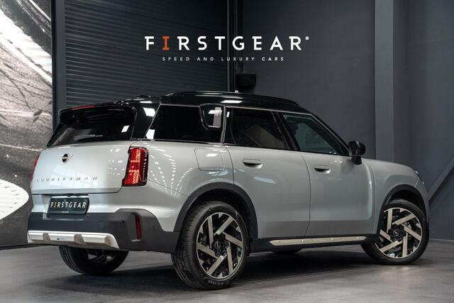 Mini COUNTRYMAN Mini 1.5 C Favoured M *Panorama / Head-up Display / Keyless Entry / Apple Carplay / LED-verlichting*