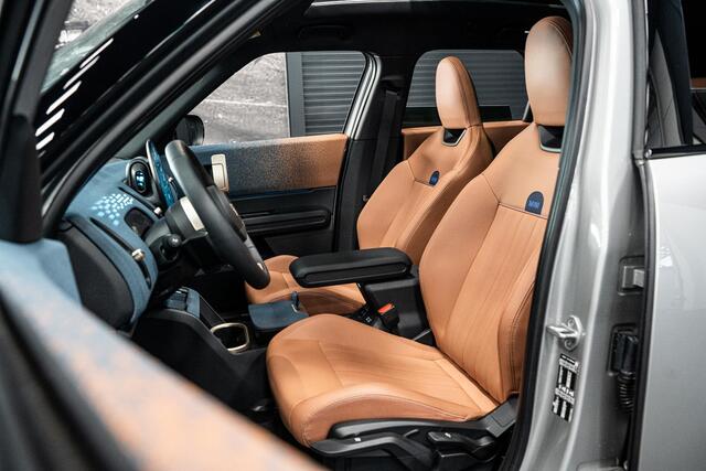 Mini COUNTRYMAN Mini 1.5 C Favoured M *Panorama / Head-up Display / Keyless Entry / Apple Carplay / LED-verlichting*