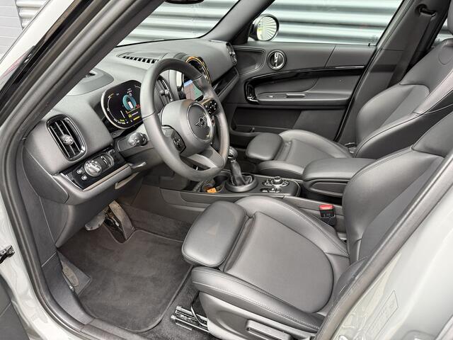 Mini COUNTRYMAN 2.0 Cooper SE ALL4 Northwood Pano/Camera/Leder/Apple