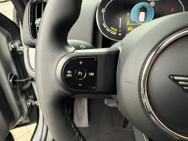 Mini COUNTRYMAN 2.0 Cooper SE ALL4 Northwood Pano/Camera/Leder/Apple