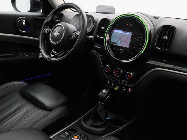Mini COUNTRYMAN Mini 2.0 Cooper S E ALL4 MINI Yours | PANO | CAMERA | KEYLESS