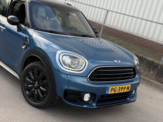 mini-countryman-1.5-cooper--harmon