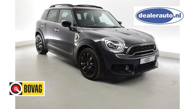 Mini COUNTRYMAN 2.0 Cooper SE ALL4-PANORAMA-LEDER-HARMANKARDON-CAMERA , schuifdak/ pano, stoelverwarming, elec stoelverst met geheugen, elec koffersluiting, privacyglas, Harman Kardon, cruise, lederbekleding, keyless entry, camera achter, pdc