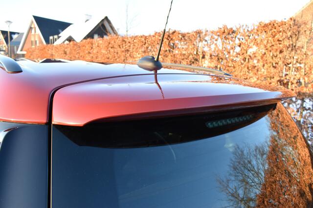 Mini COUNTRYMAN Mini 1.6 Cooper Parklane Leder Navi 95dkm!