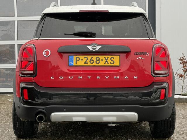 Mini COUNTRYMAN Mini 1.5 Cooper S E ALL4 Chili 225pk | Virtual Cockpit | Airco automatisch | Bluetooth | Cruise control | Elektrisch glazen panorama-dak | LED koplampen | Lederen bekleding | Navigatiesysteem full map | Voorstoelen verwarmd | Zeer nette auto!