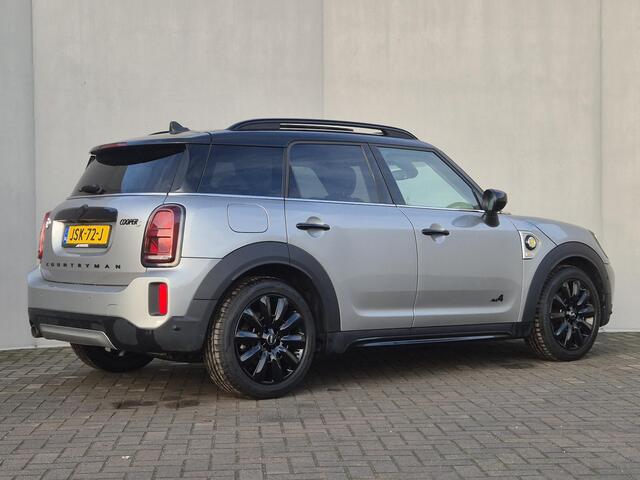 Mini COUNTRYMAN 1.5 Cooper S E ALL4 PHEV MINI Yours Automaat / Dealer onderhouden / Leder / Schuifdak / Elektrische stoelen / Harman Kardon / Adaptieve CC / HUD / Achteruitrijcamera / Parkeer assistent / Apple Carplay Android /