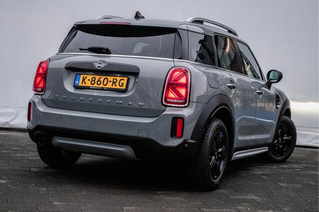 Mini COUNTRYMAN Mini 1.5 One Pepper Full map navigatie/ Cruise control/ Pdc/ Carplay/ Climate control