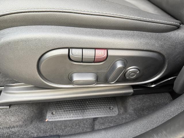 Mini COUNTRYMAN 1.5 Cooper SE ALL4 Pano/H&K/Camera/Leder