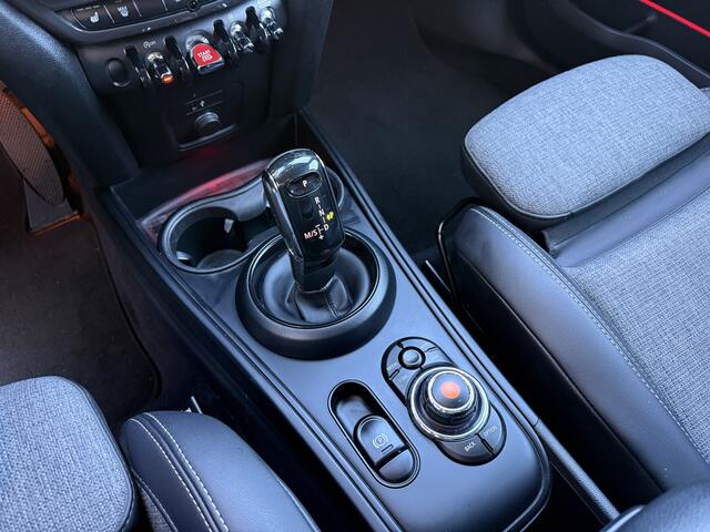 Mini COUNTRYMAN 1.5 One Chili Navi/Apple/Union Jack achterlichten