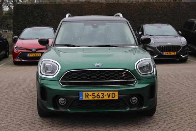 Mini COUNTRYMAN Mini 2.0 Cooper S ALL4 Classic / Trekhaak / Camera / Head-up / Keyless / 18'' / CarPlay / Stoelverwarming / DAB / Cruise Control