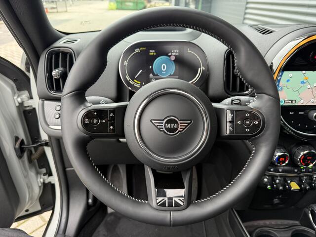 Mini COUNTRYMAN 1.5 Cooper SE ALL4 Yours Pano/Camera/Leder/Apple