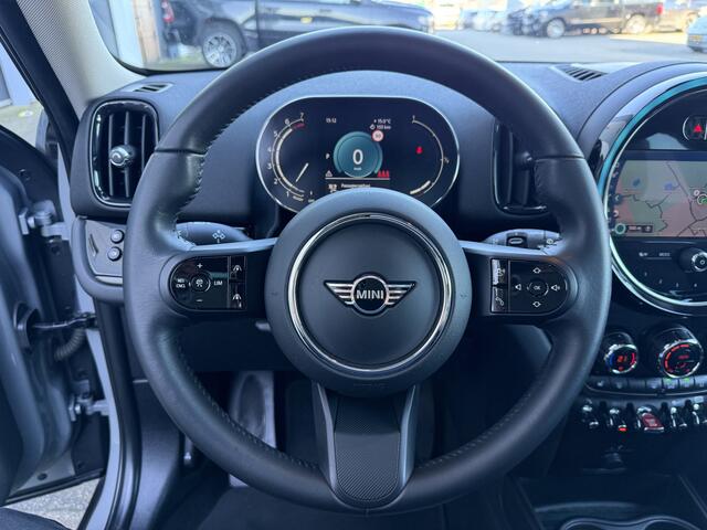 Mini COUNTRYMAN 1.5 Cooper Pano/H&K/Camera