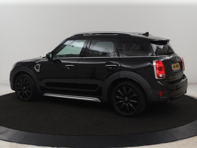 Mini COUNTRYMAN 2.0 Cooper S Chili | Panoramadak | Leder | Trekhaak | Stoelverwarming | Harman/Kardon | Camera | Park Assist | 18'' | Full LED | Navigatie | Climate control