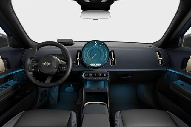 Mini COUNTRYMAN Electric E Classic S 66.5 kWh | 18 inch Asteroid Spoke | Opruimingsvoordeel