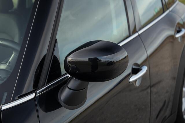 Mini COUNTRYMAN Mini 1.5 Cooper S E ALL4 Essential CAMERA / NAVI / CARPLAY / AIRCO / ZWART / STOELVERWARMING