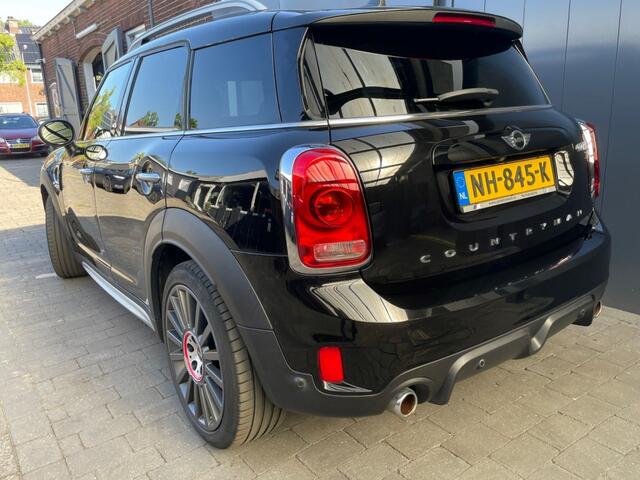 Mini COUNTRYMAN 2.0 Cooper SD ALL4 Chili Works edit.
