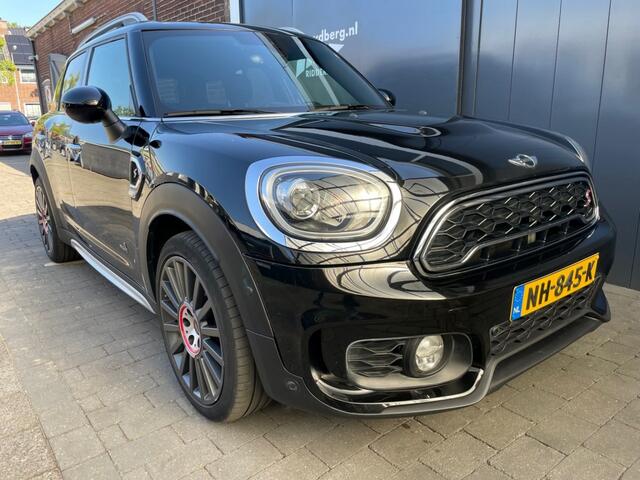 Mini COUNTRYMAN 2.0 Cooper SD ALL4 Chili Works edit.