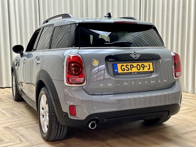 Mini COUNTRYMAN Mini 2.0 Cooper S E ALL4 *225pk* Eerste Eigenaar / 1/2 Leder / Navigatie / Keyless / Cruise / LED / ECC / LMV