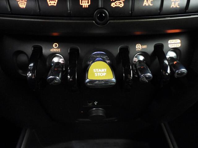 Mini COUNTRYMAN Mini 1.5 Cooper S E ALL4 Chili NAVI/LEER/MEMORY/EL.KLEP/LED/17"LMV!