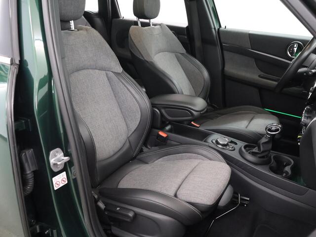 Mini COUNTRYMAN Mini 1.5 Cooper S E ALL4 | Panoramadak | Sportstoelen | Groot Navigatie | Camera | Standkachel | Harman/Kardon | LED |