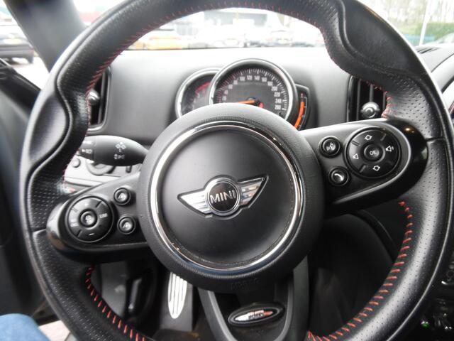 Mini COUNTRYMAN Mini 2.0 Cooper D Pepper