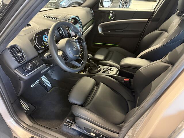 Mini COUNTRYMAN 2.0 Cooper SE ALL4 John Cooper Works Pano/Leder/Camera