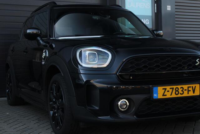 Mini COUNTRYMAN Mini 1.5 Cooper S E ALL4 John Cooper Works | Keyless | Navi | Camera | Climate | Zwarte Hemel