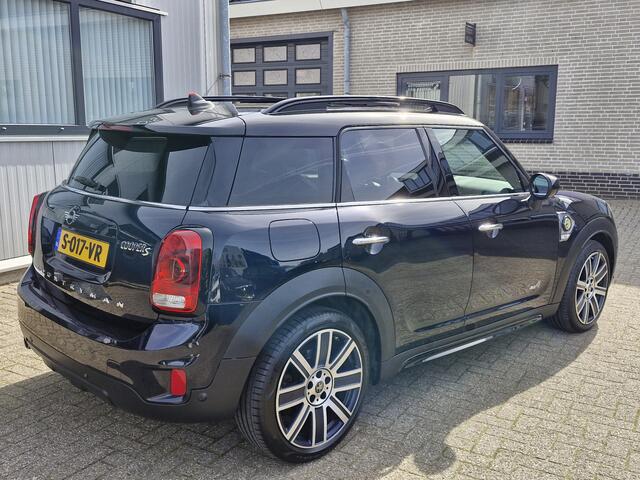 Mini COUNTRYMAN Cooper S E ALL4 Chili | Elektrisch dak | Camera | Lederen sportinrter. | Keyless entry