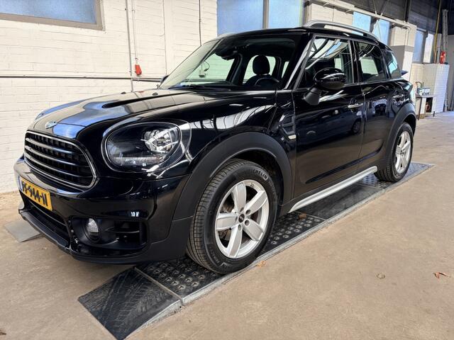 Mini COUNTRYMAN Mini 1.5 Cooper Salt Automaat Trekhaak Cruise Clima Navi