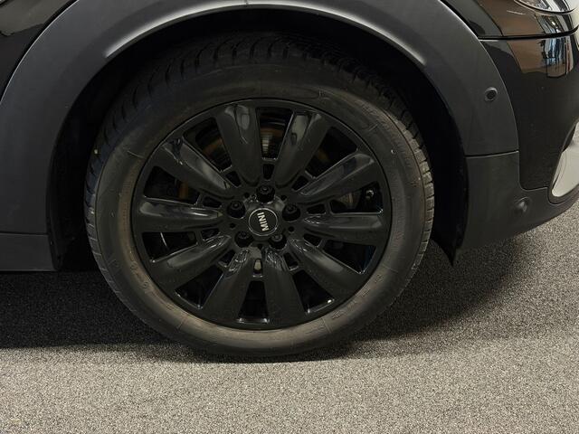 Mini COUNTRYMAN Mini 1.5 Cooper S E ALL4 Black on Black