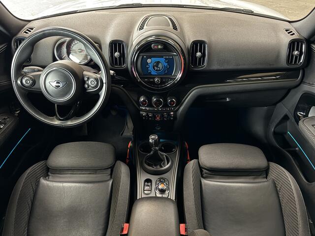 Mini COUNTRYMAN 1.5 One Pepper Stoelverwarming | Carplay | Cruise | Navi | PDC | Keyless | Led | Sportstoelen | 18"