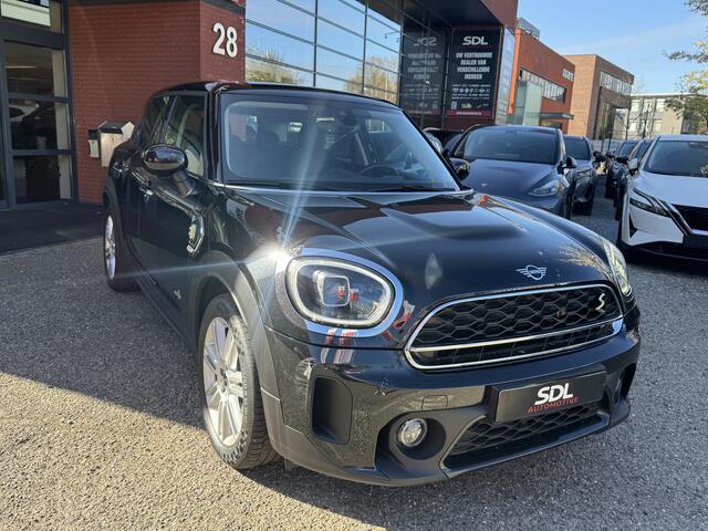 Mini COUNTRYMAN Mini 1.5 Cooper S E ALL4 // FULL LED // VOL LEDER // NAVI // CAMERA // PDC // CLIMA // STOELVERWARMING //