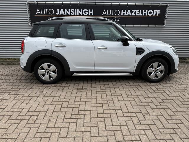 Mini COUNTRYMAN Mini 1.5 Cooper Salt Automaat!! | Schuif/Kanteldak | Stoelverwarming | Clima | PDC Achter | LM Velgen | RIJKLAARPRIJS INCL 12 MAANDEN GARANTIE EN BEURT