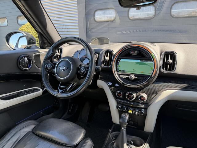 Mini COUNTRYMAN Mini 1.5 Cooper S E ALL4 Chili | Panoramadak | Camera | Head-Up Display | Harmon Kardon | Navigatie | Elektrische Achterklep |