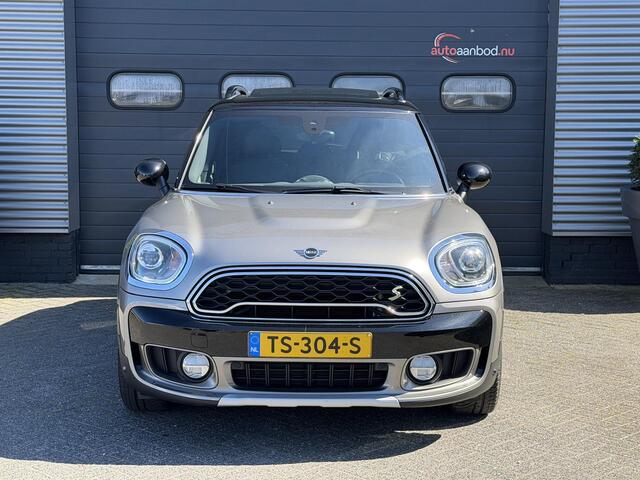 Mini COUNTRYMAN Mini 1.5 Cooper S E ALL4 Chili | Panoramadak | Camera | Head-Up Display | Harmon Kardon | Navigatie | Elektrische Achterklep |