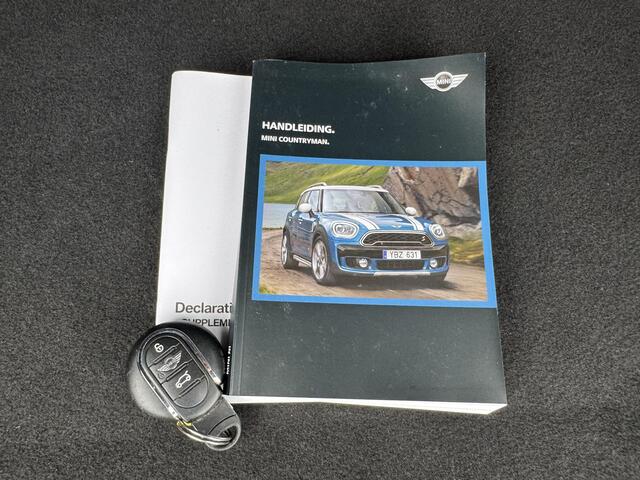 Mini COUNTRYMAN Mini 1.5 Cooper Chili / Dealer onderhouden / Glazen schuif- en kanteldak / Stoelverwarming / Keyless Entry/Start / cruise control / Parkeersensoren Achter