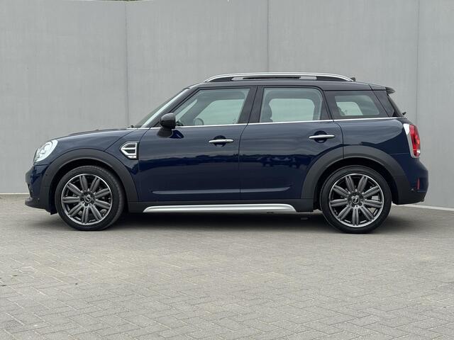 Mini COUNTRYMAN Mini 1.5 Cooper Chili / Dealer onderhouden / Glazen schuif- en kanteldak / Stoelverwarming / Keyless Entry/Start / cruise control / Parkeersensoren Achter