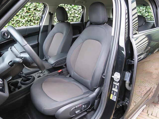 Mini COUNTRYMAN 1.5 Cooper SE ALL4 Essential LCI met Adap.cruise, DAB, A.cam, El.stoel, 17"