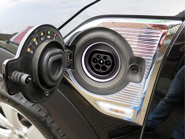 Mini COUNTRYMAN 1.5 Cooper SE ALL4 Essential LCI met Adap.cruise, DAB, A.cam, El.stoel, 17"